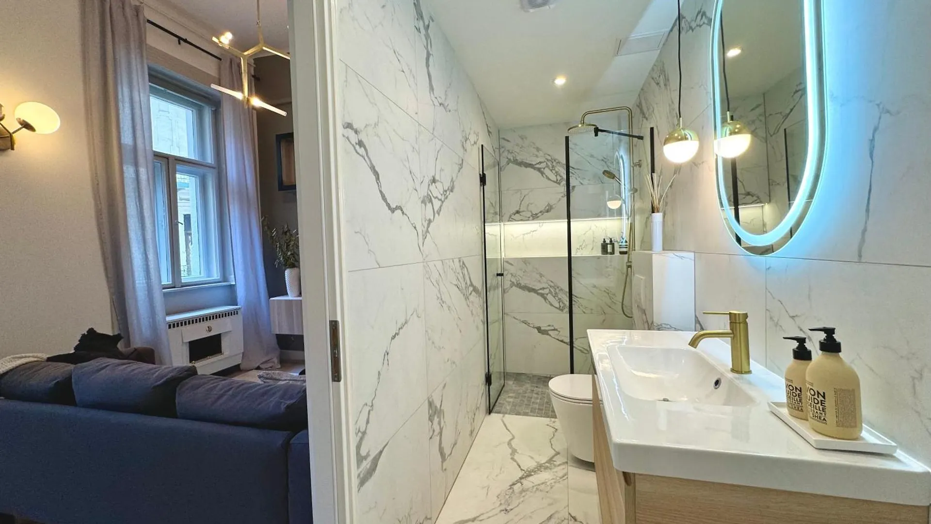 Apartment Buda Retreat - Modern 2Br Budapest